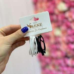 Cole Elastico De Cabello Blanco Y Negro