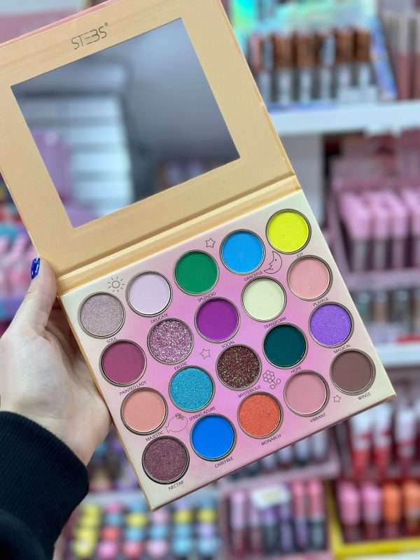 Paleta De Sombras 20 Tonos Hello Kitty - Imagen 2
