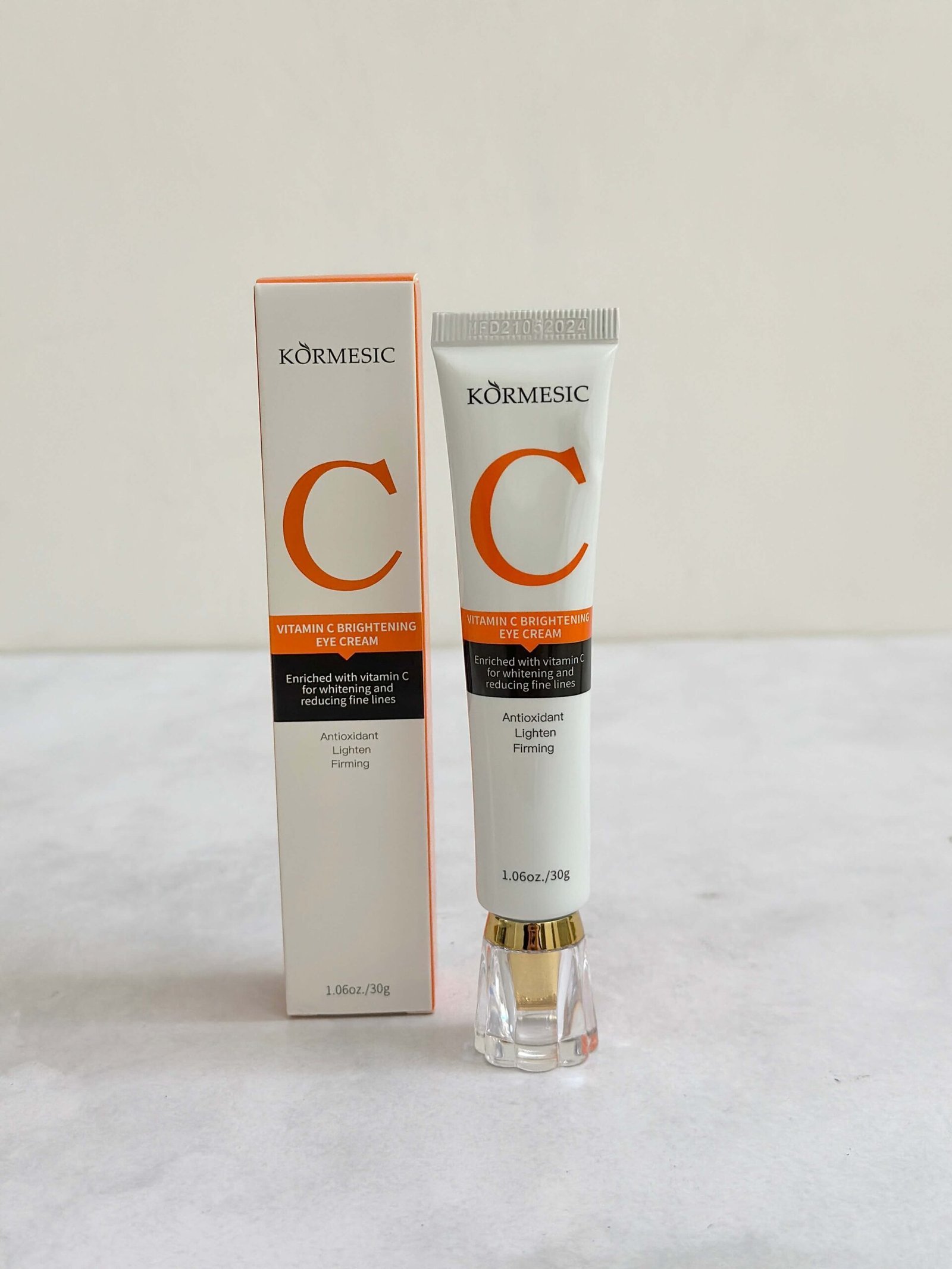 Crema iluminadora para ojos con vitamina C