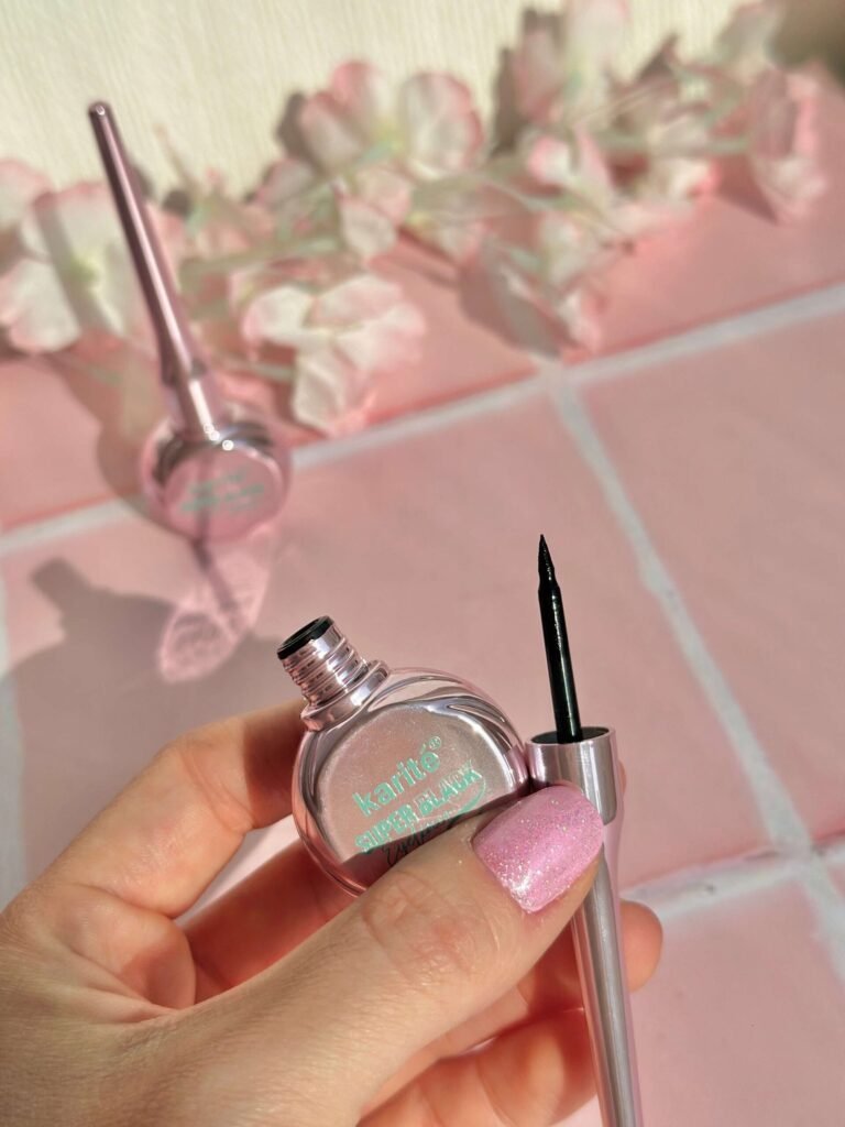 Delineador Liquido Super Black Karite