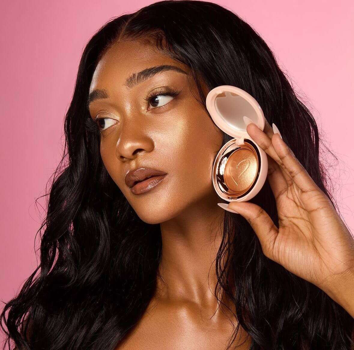 Iluminador Baked Finish Beauty Creations