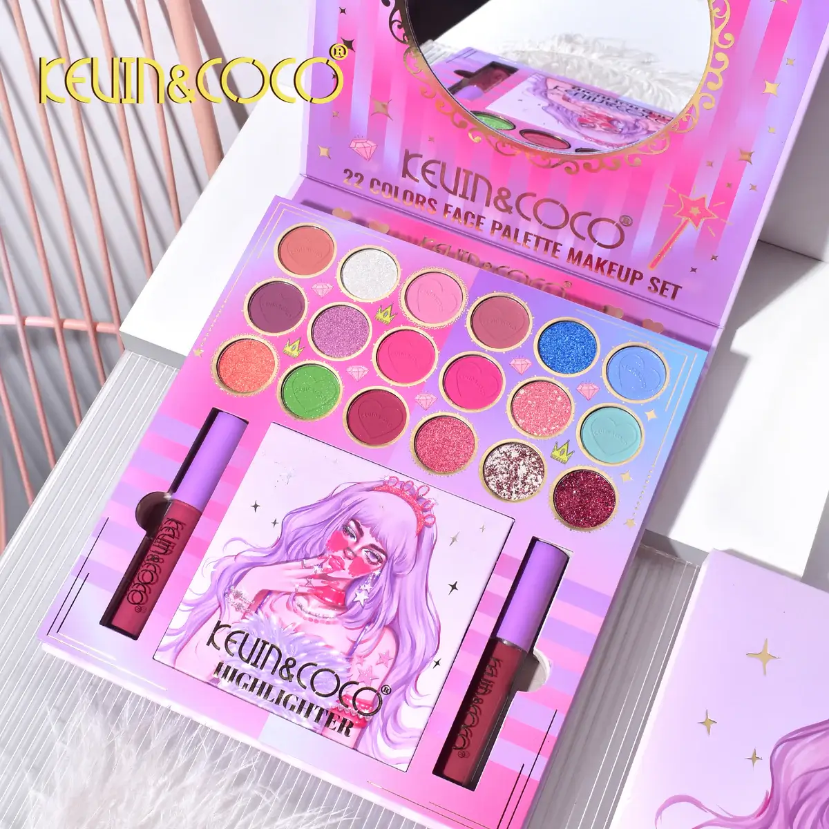 Set de maquillaje Kevin y Coco 22 tonos